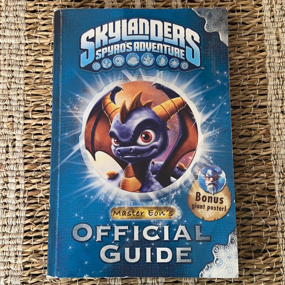 Skylanders Spyro’s Adventure book